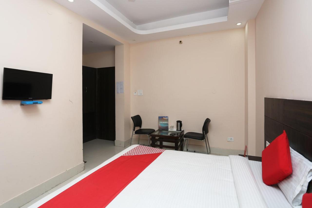 Oyo 2974 Hotel Aastha Palace Haridwar Exterior photo